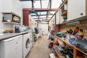 Car port- click for photo gallery